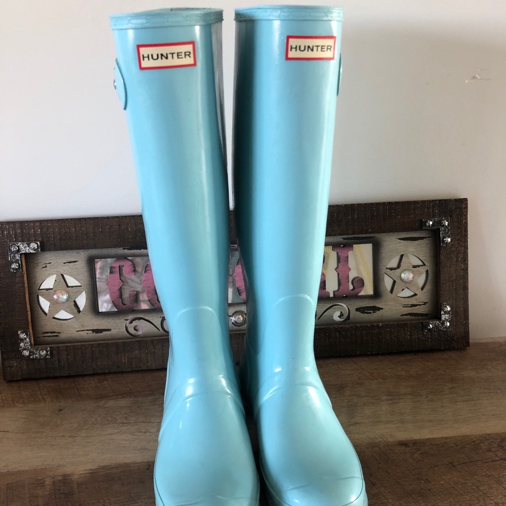 Tiffany blue hunter boots size 8